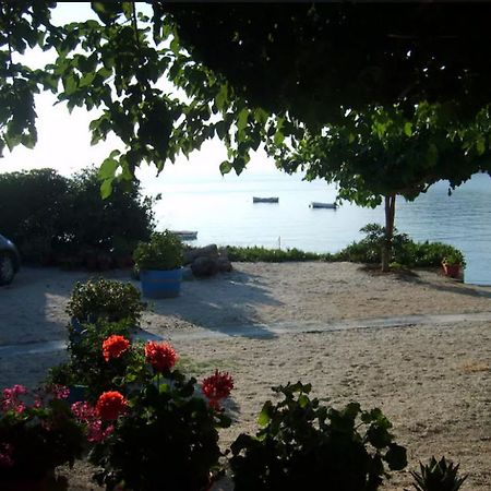 Apartamento To Kamari Aspous Exterior foto